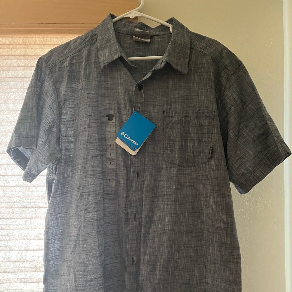NWT Colombia Short Sleeve Shirt